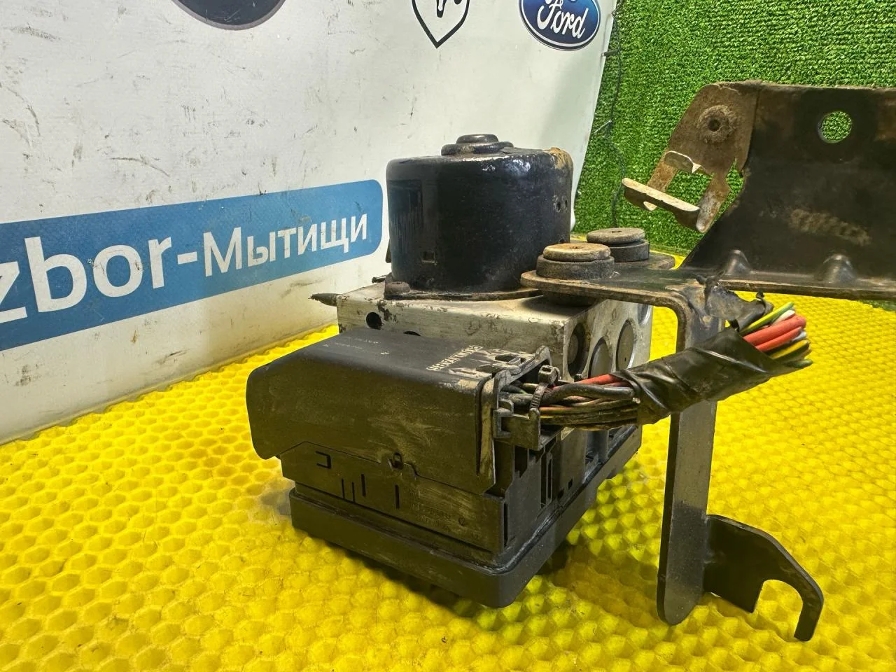 Блок ABS Ford Focus рест. 2004 2M51-2M110-EE - миниатюра 3