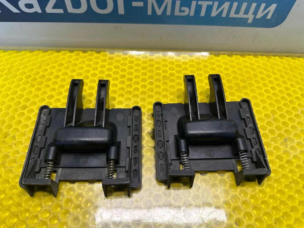 Ручка багажника Audi A6 C5 1999 AB08227777B - миниатюра 4