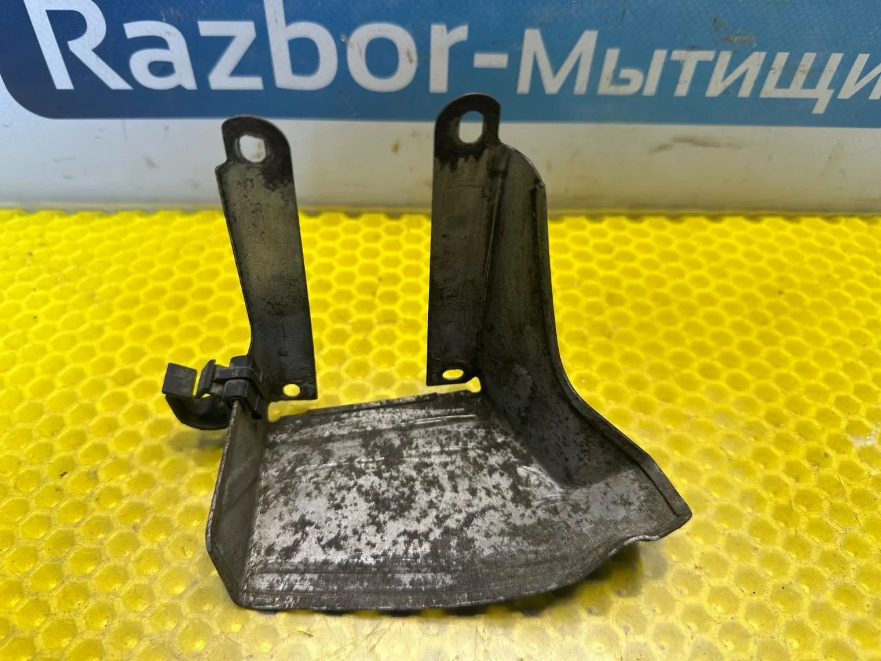 Кронштейн (крепление) Ford Focus рест. 2004 - миниатюра 4