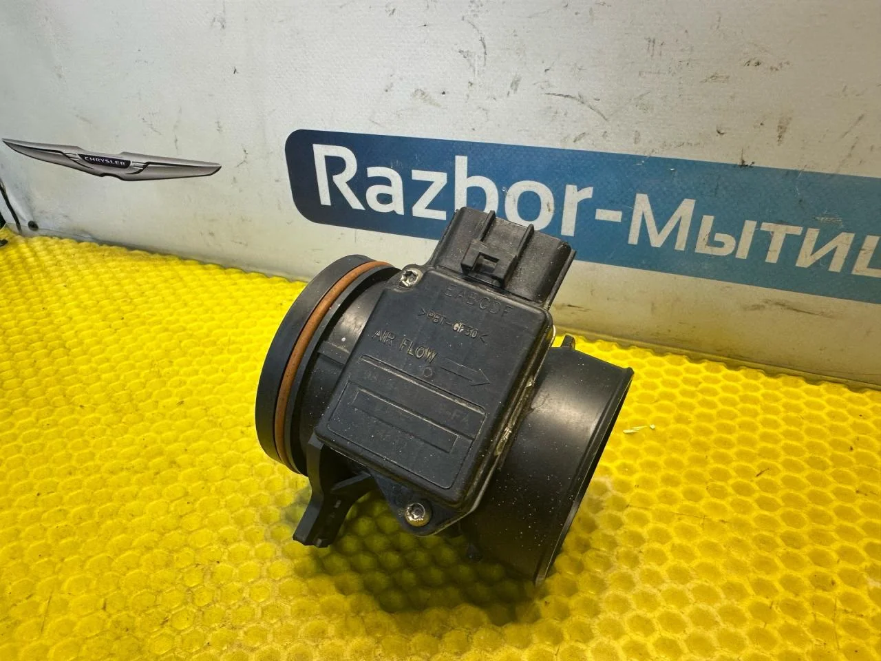 Расходомер воздуха Ford Focus рест. 2004 - миниатюра 3
