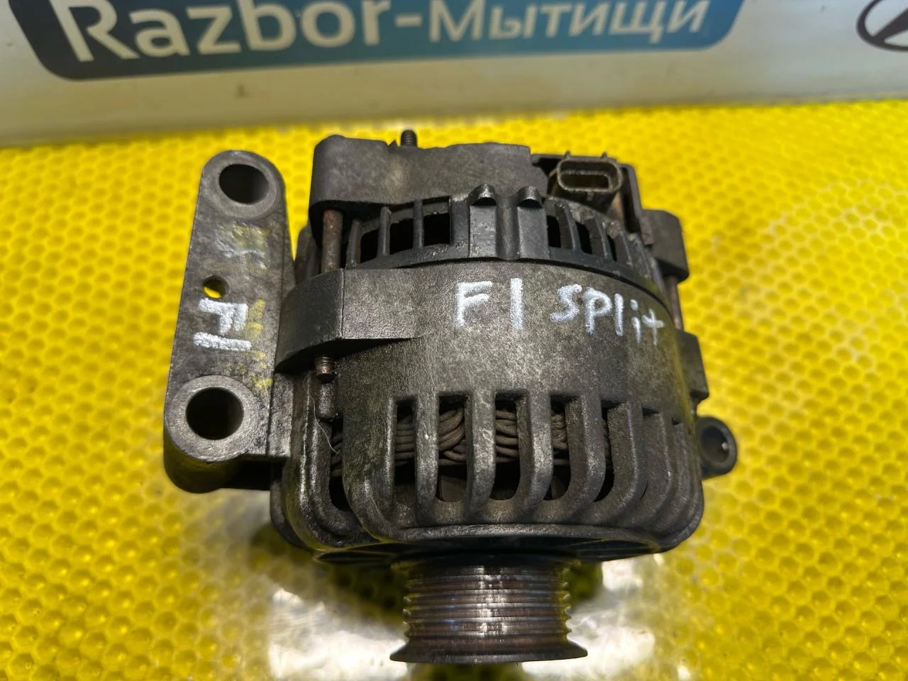Генератор Ford Focus CAK 2001 - миниатюра 3
