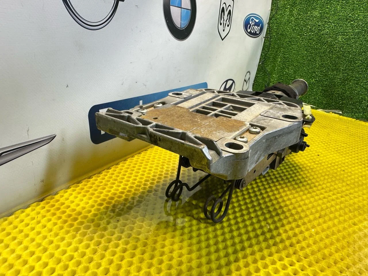 Рулевая колонка Audi A6 C5 1999 4B1419502B - миниатюра 7
