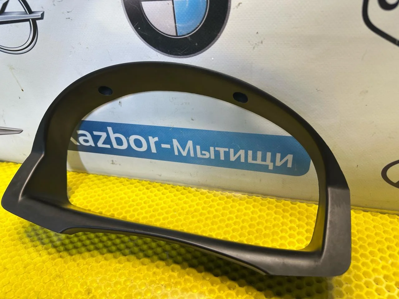 Рамка панели приборов Hyundai Getz 2005 - миниатюра 3