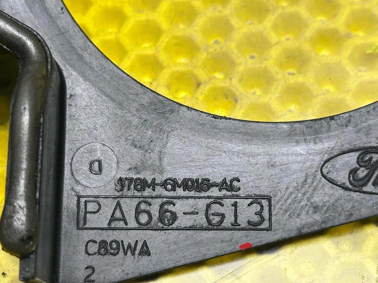 Защита (кожух) ремня ГРМ Ford Focus рест. 2004 - миниатюра 6