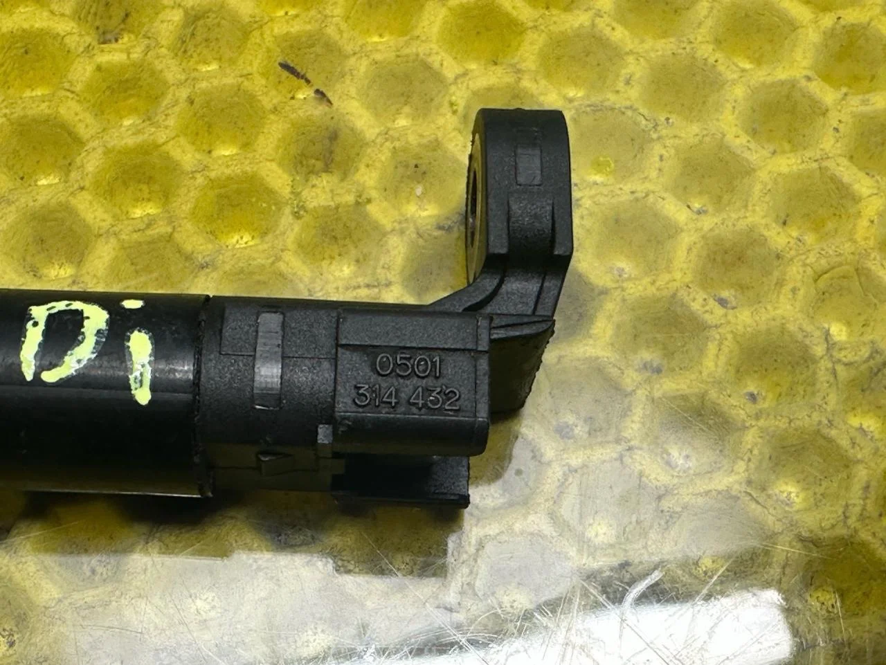 Датчик скорости Audi A6 C5 1999 0501314462 - миниатюра 5