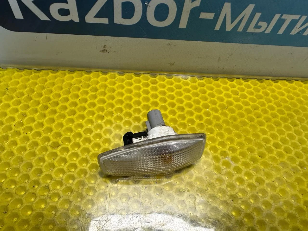 Указатель поворота правый Hyundai Getz 2005 - миниатюра 2