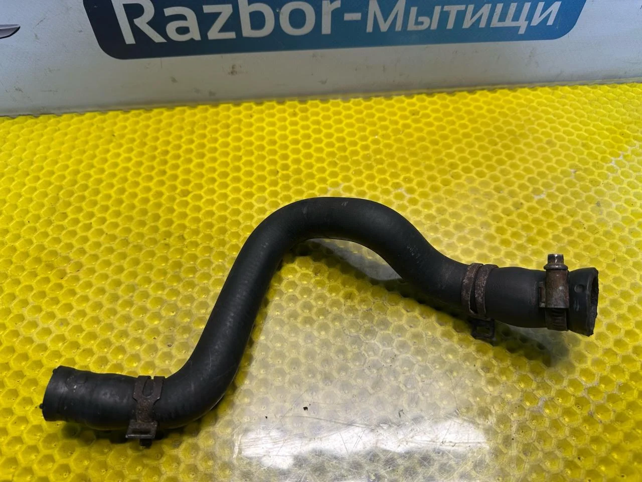 Патрубок охлаждения Ford Focus рест. 2004 - миниатюра 4