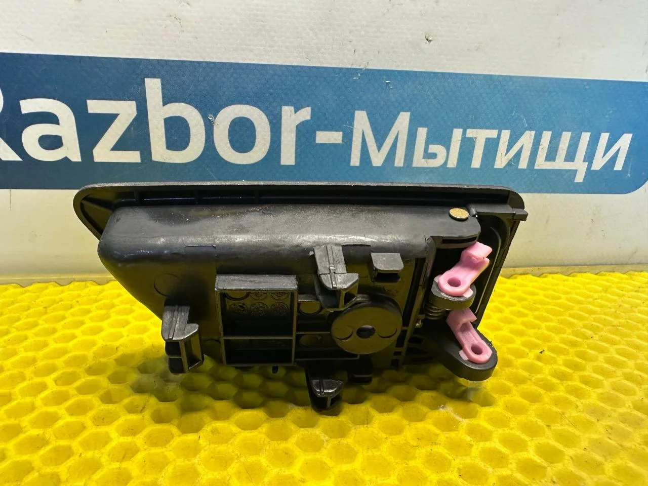 Ручка внутренняя двери задней правой Hyundai Getz - миниатюра 5
