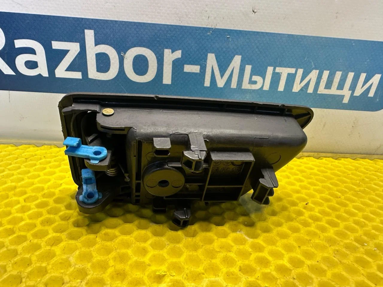 Ручка внутренняя двери задней левой Hyundai Getz - миниатюра 5