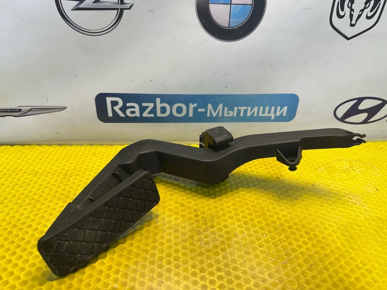 Педаль газа Audi A6 C5 1999 8D1721506 - изображение 1