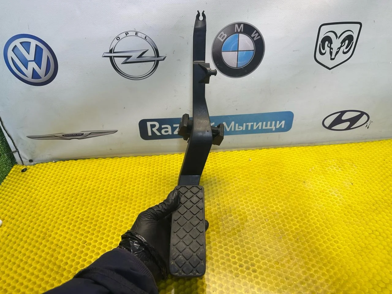 Педаль газа Audi A6 C5 1999 8D1721506 - миниатюра 4