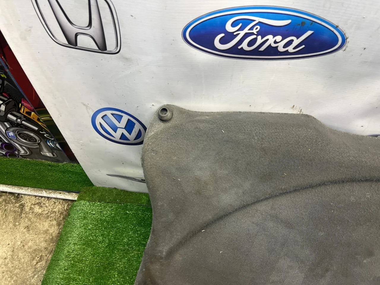 Полка багажника Ford Focus рест. 2005 - миниатюра 2