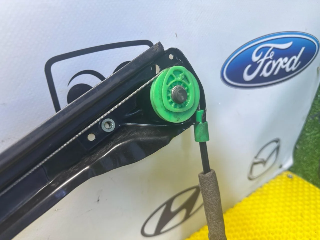 Стеклоподъемник передний правый Ford Focus рест. - миниатюра 4