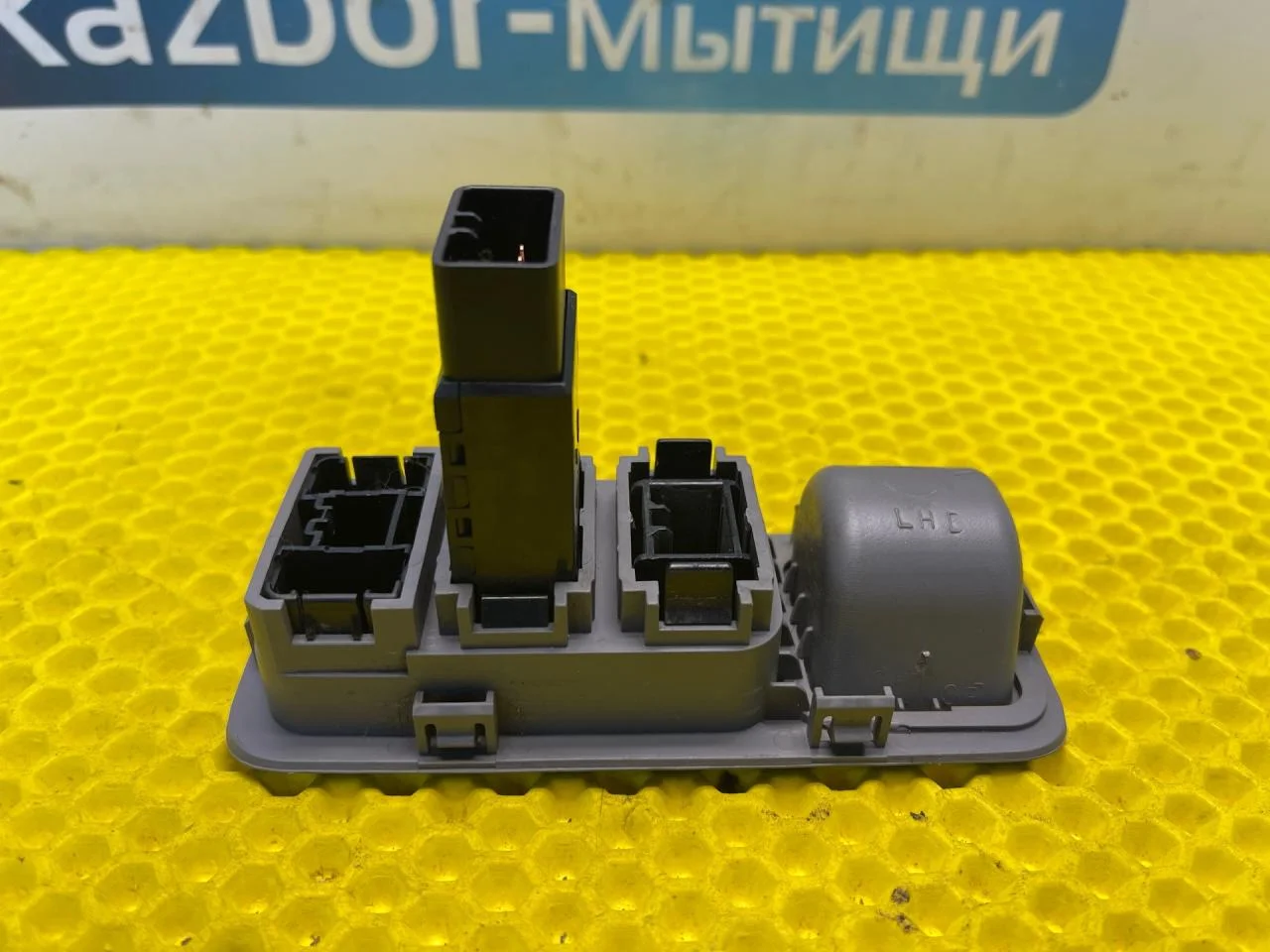 Кнопка стеклоочистителя Kia Rio - миниатюра 6