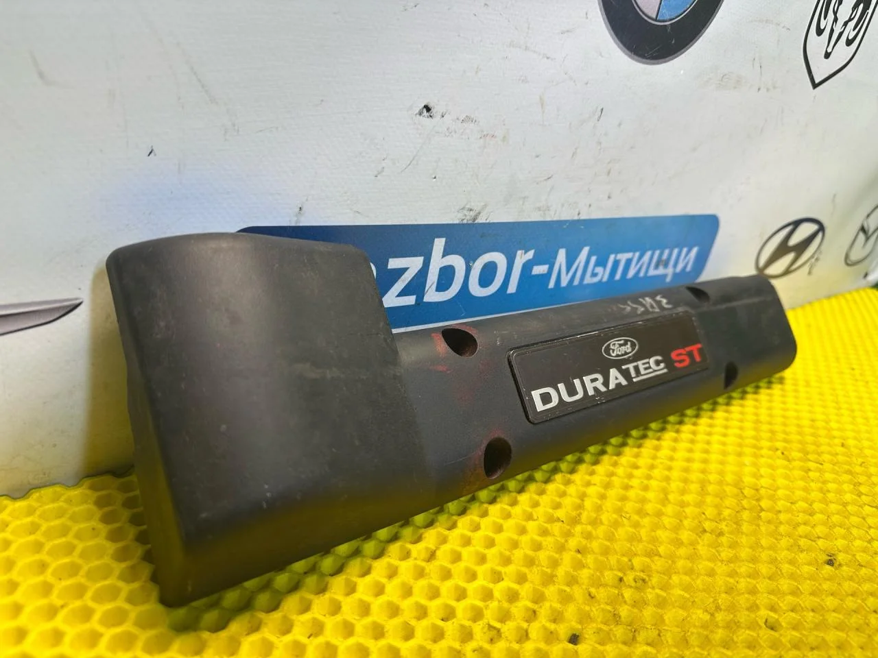 Декоративная крышка двигателя Ford Focus ST - миниатюра 2