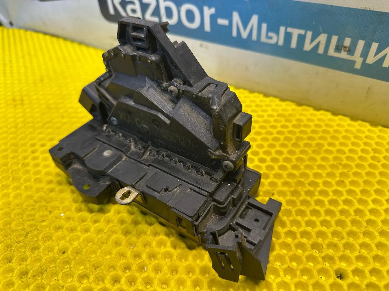 Замок двери задней левой Ford Focus 1 - миниатюра 3