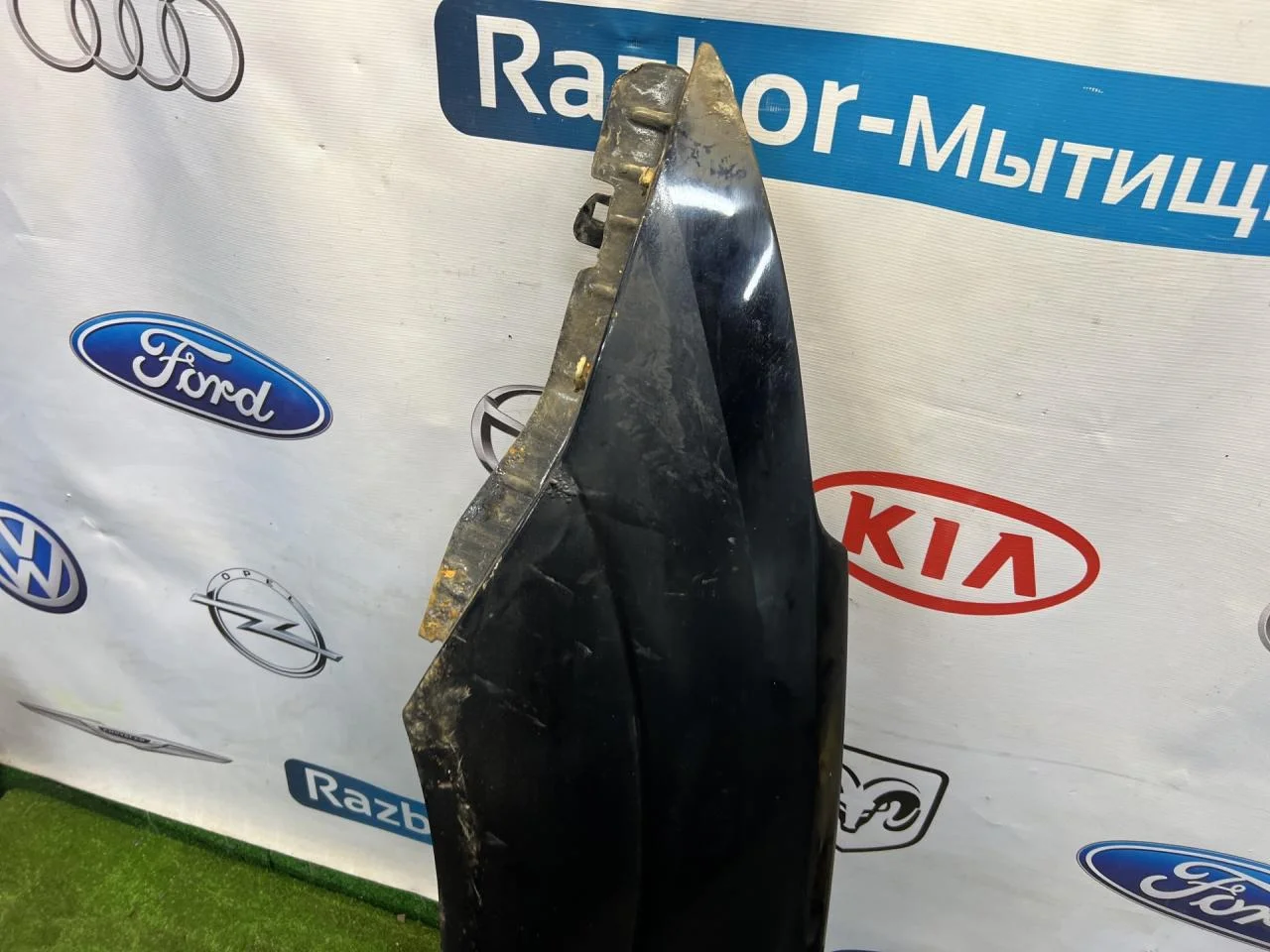 Крыло переднее левое Ford Focus 1 седан - миниатюра 2