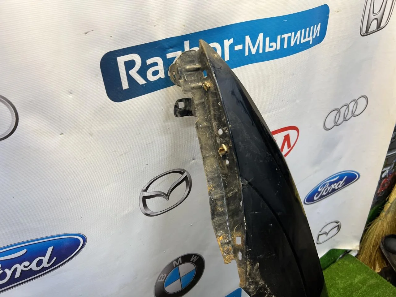 Крыло переднее левое Ford Focus 1 седан - миниатюра 3