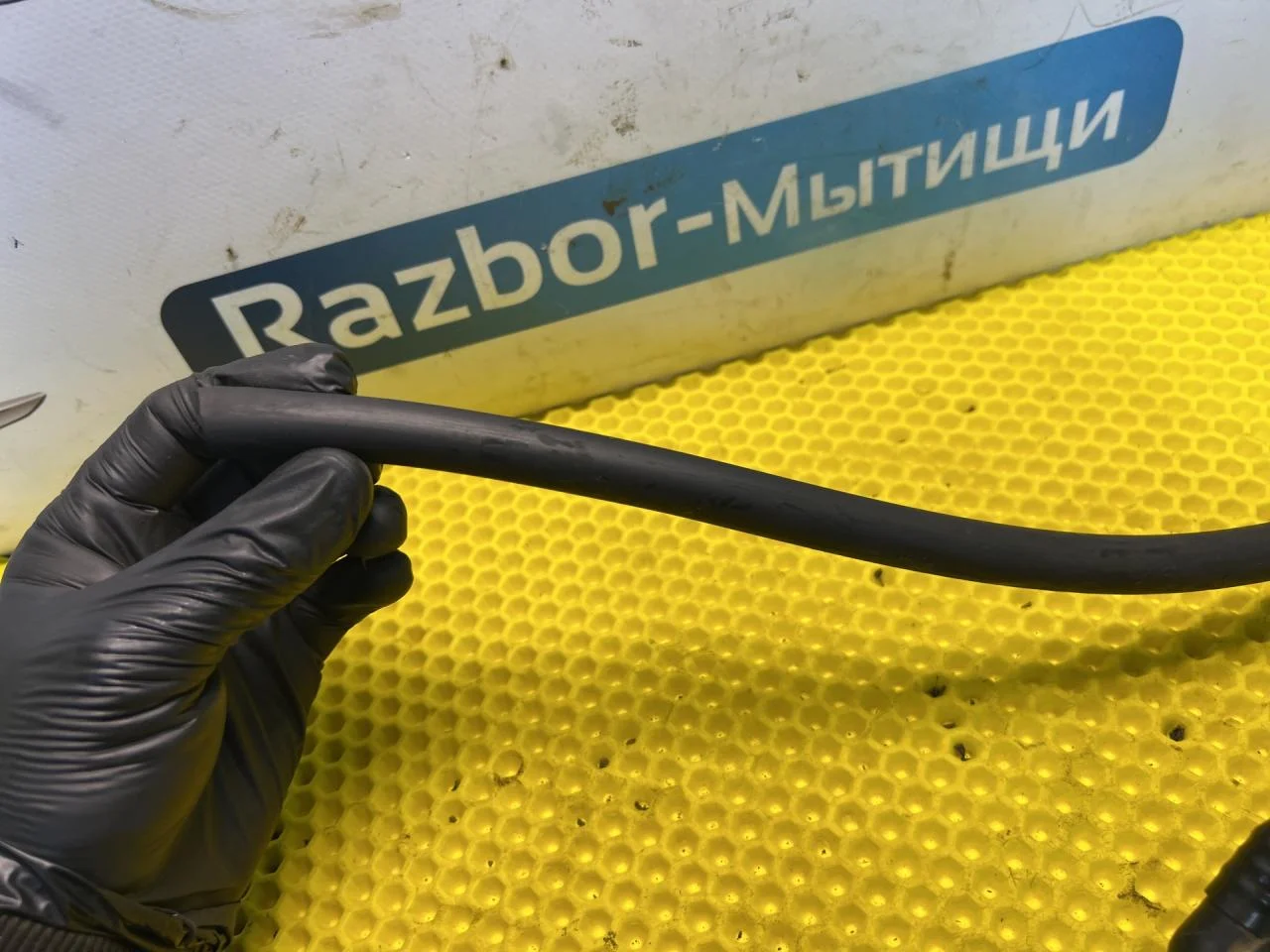 Трубка вакуумная Ford Focus 1 - миниатюра 5