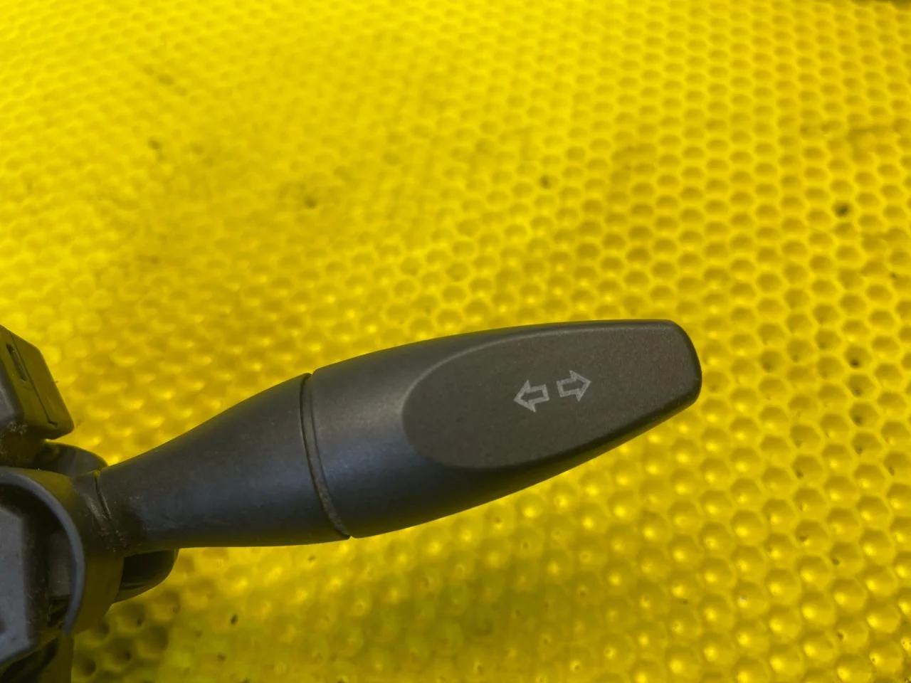 Переключатель поворотов Ford Focus 1 - миниатюра 6