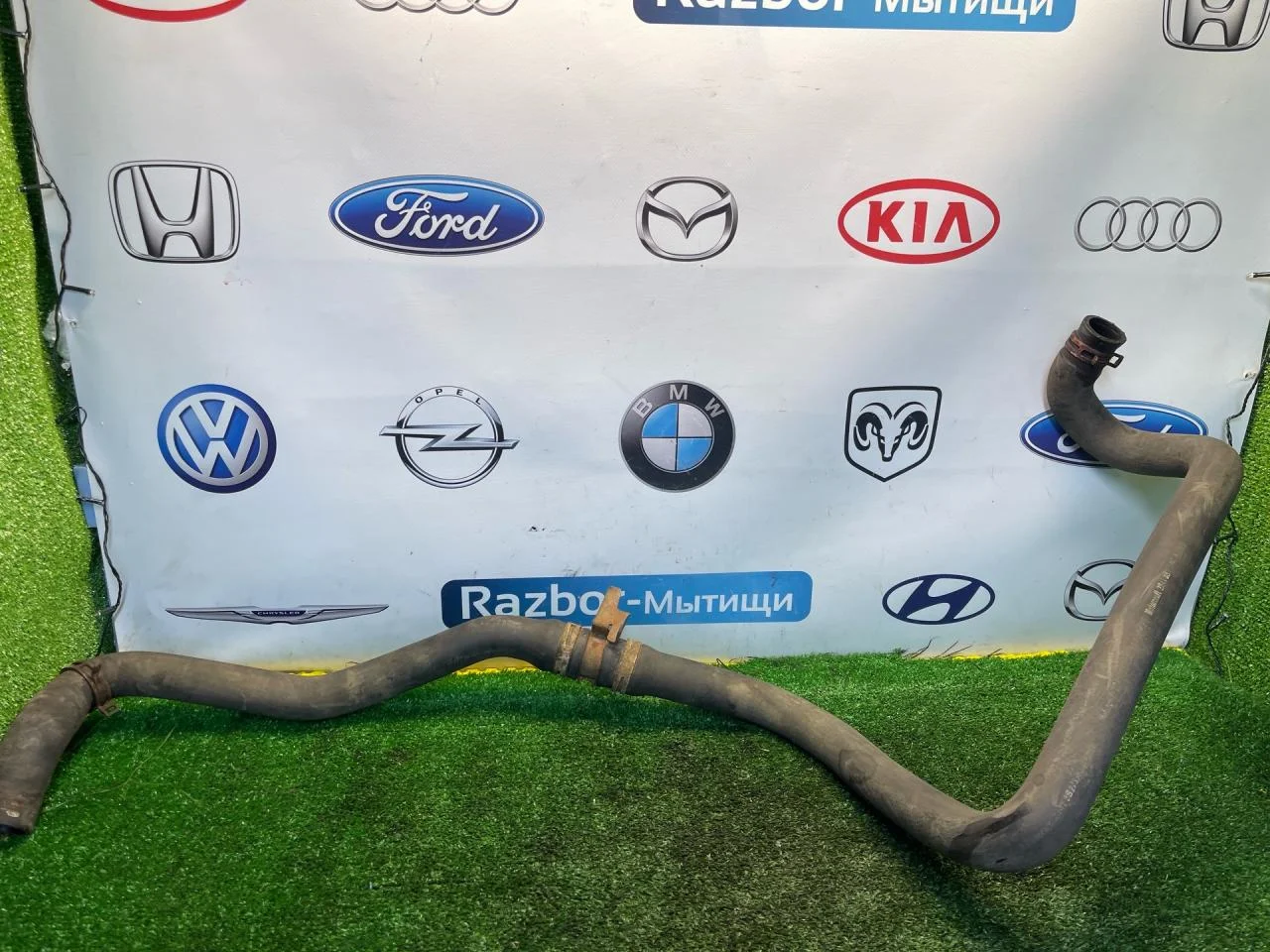 Патрубок охлаждения Ford Focus 1 1.6 - миниатюра 7