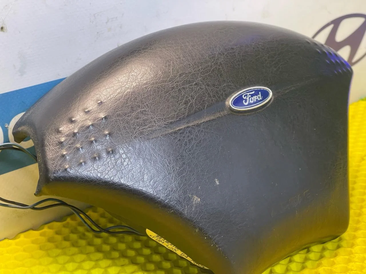 Подушка безопасности Ford Focus 2001 - миниатюра 2