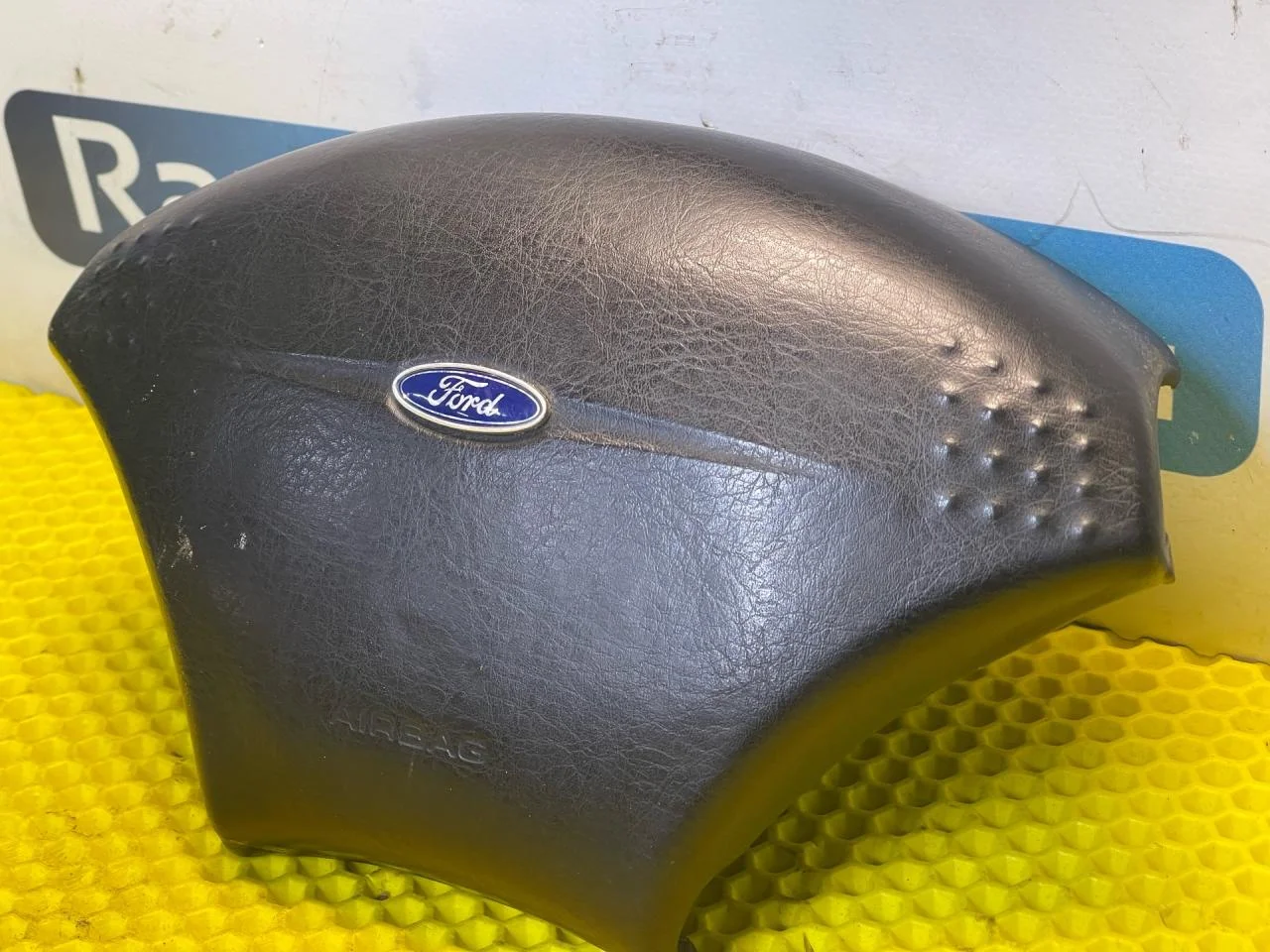 Подушка безопасности Ford Focus 2001 - миниатюра 3