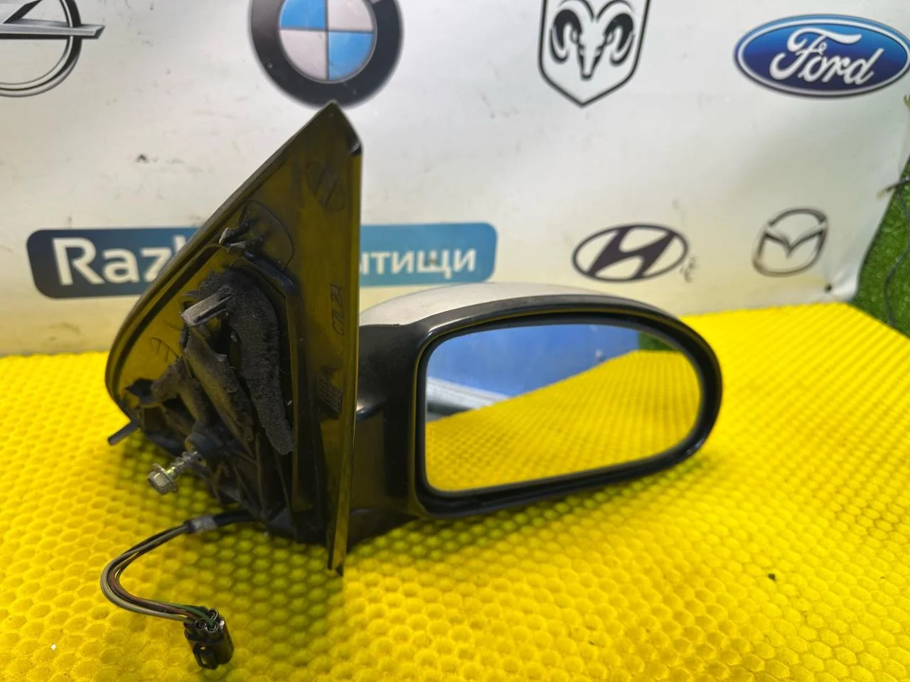 Зеркало правое Ford Focus 1 седан - миниатюра 3