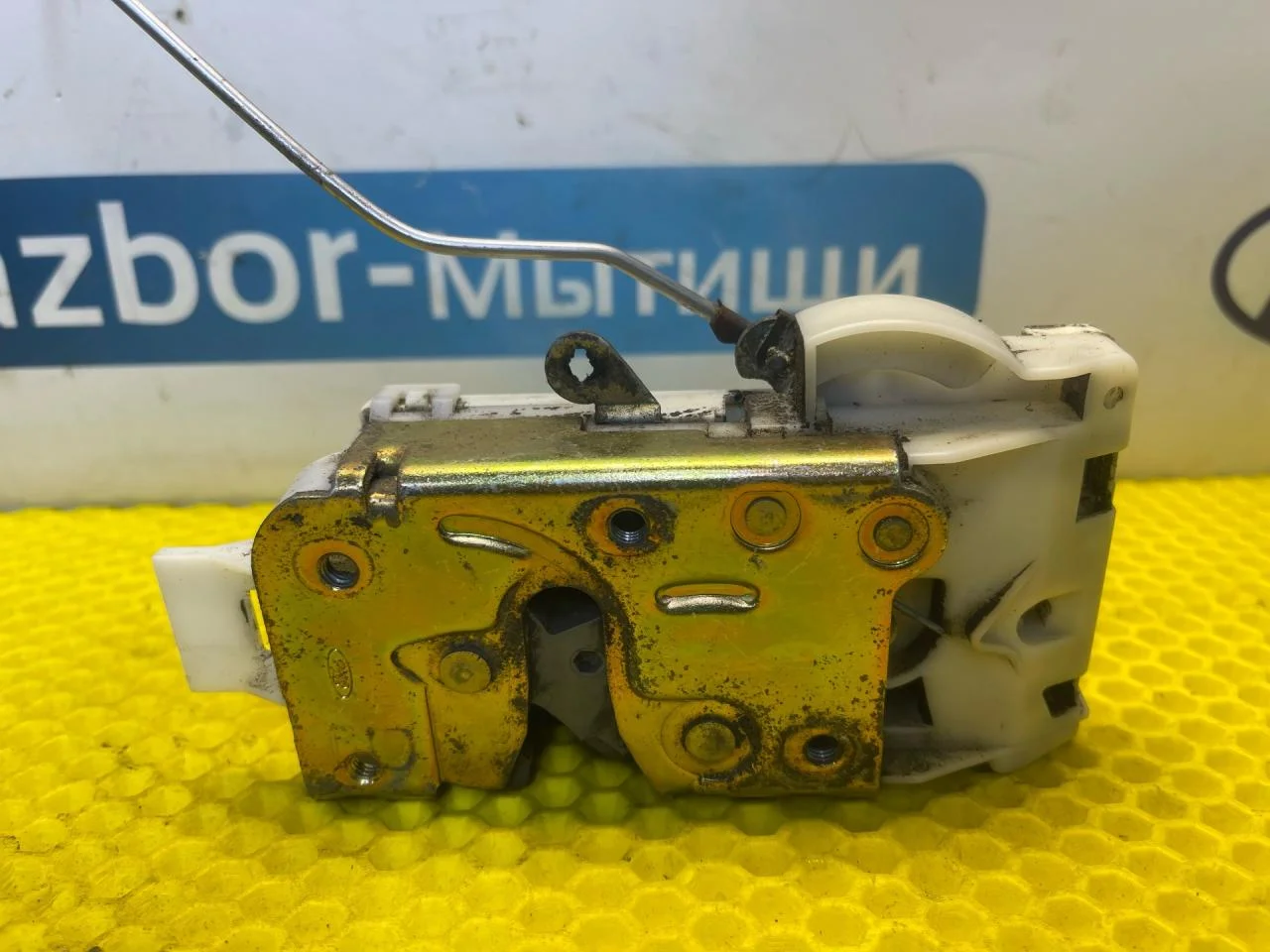 Замок двери передней правой Ford Focus 1 - миниатюра 5