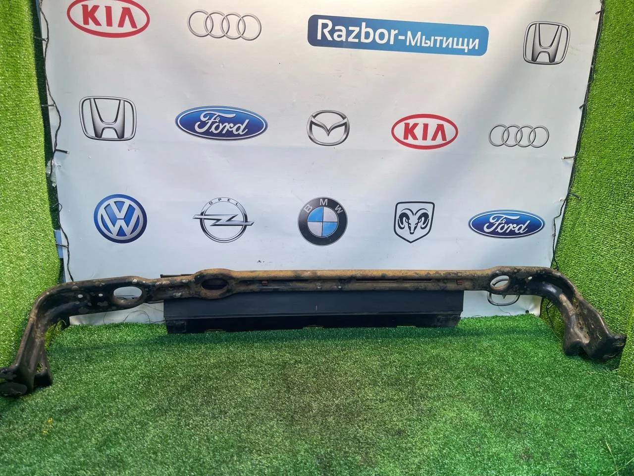Кронштейн радиатора Ford Focus 1 - миниатюра 7