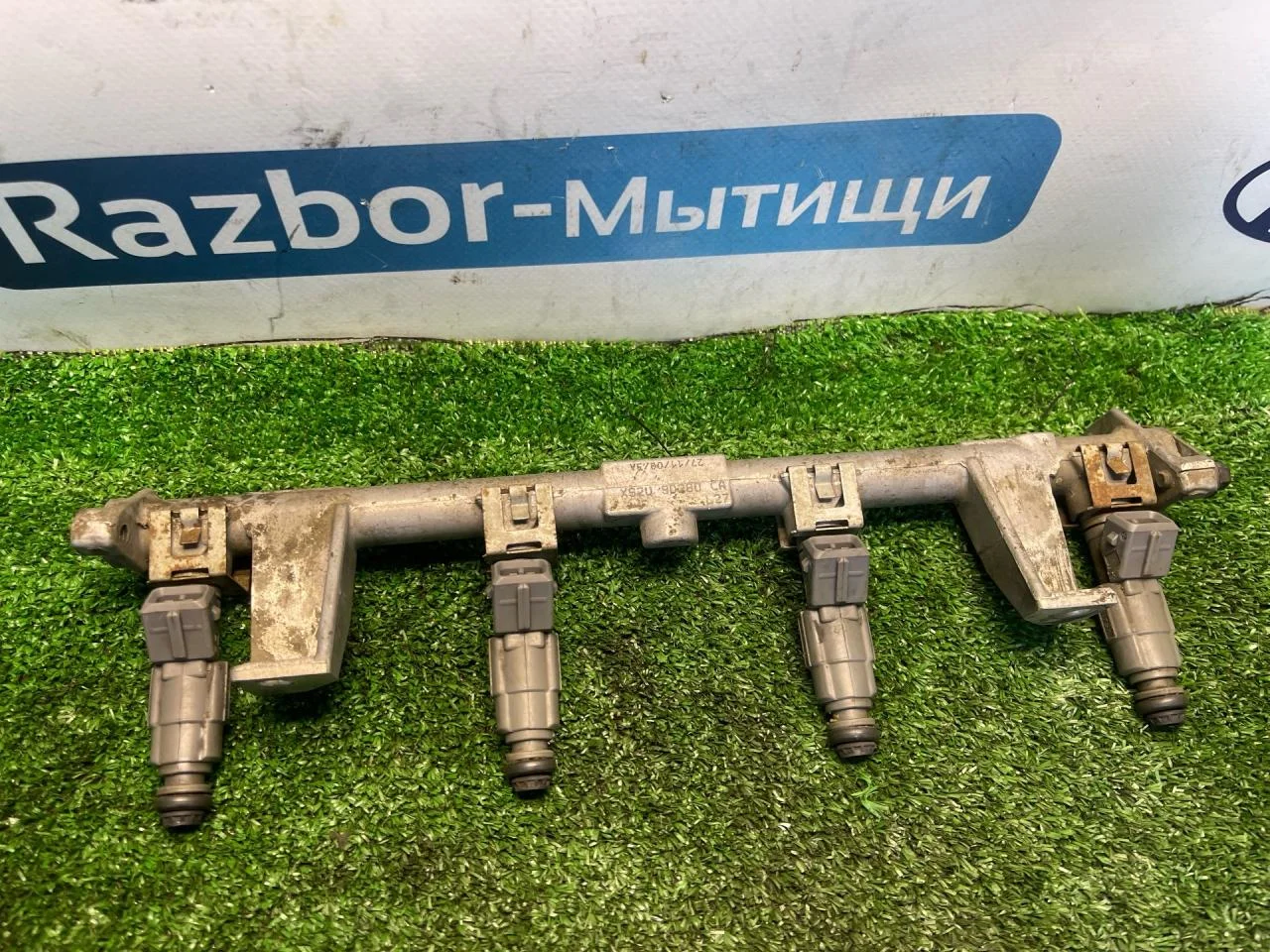 Топливная рампа Ford Focus 1 2.0 бензин - миниатюра 5