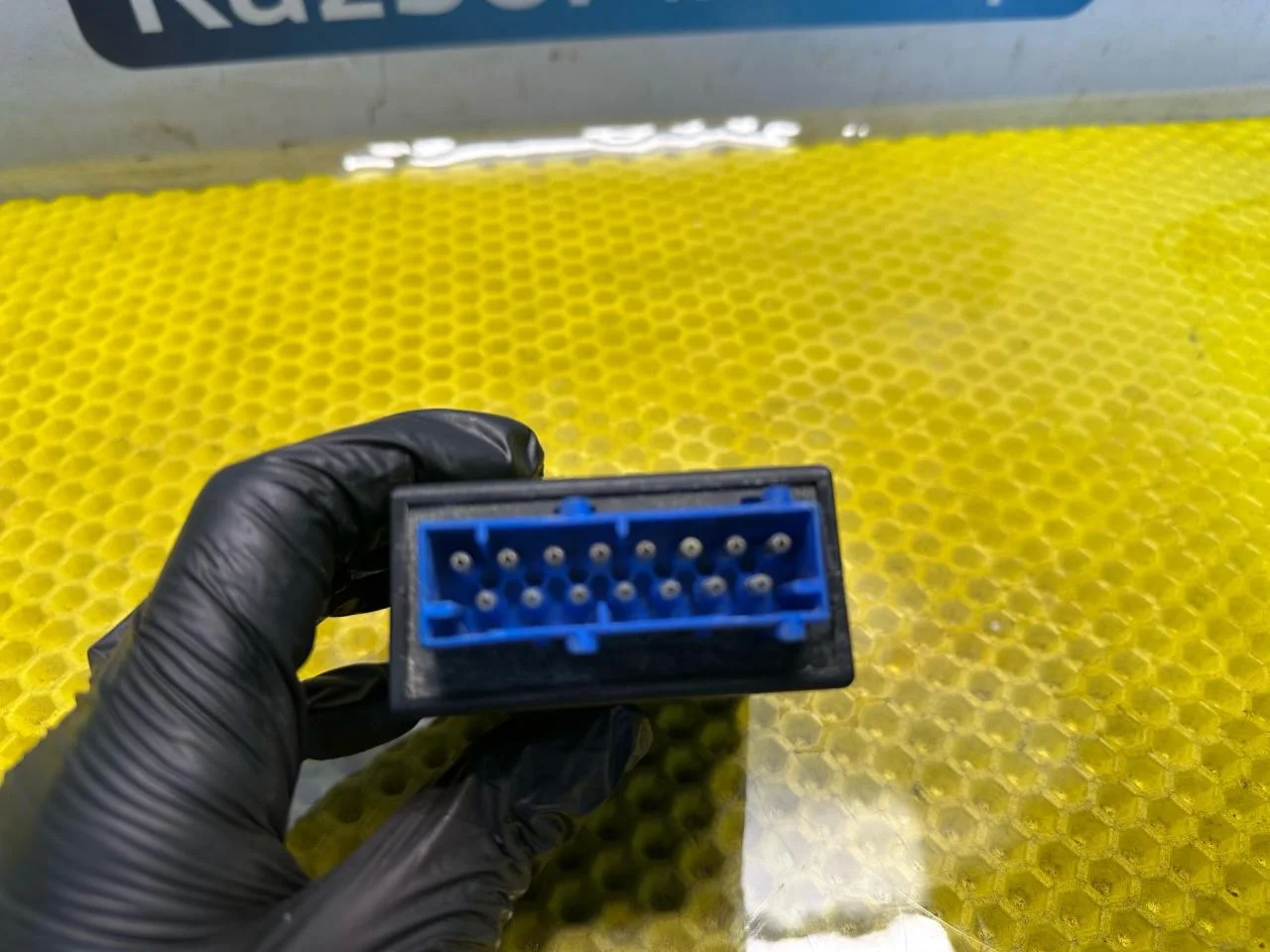 Реле дворников BMW 5 E34 - миниатюра 5