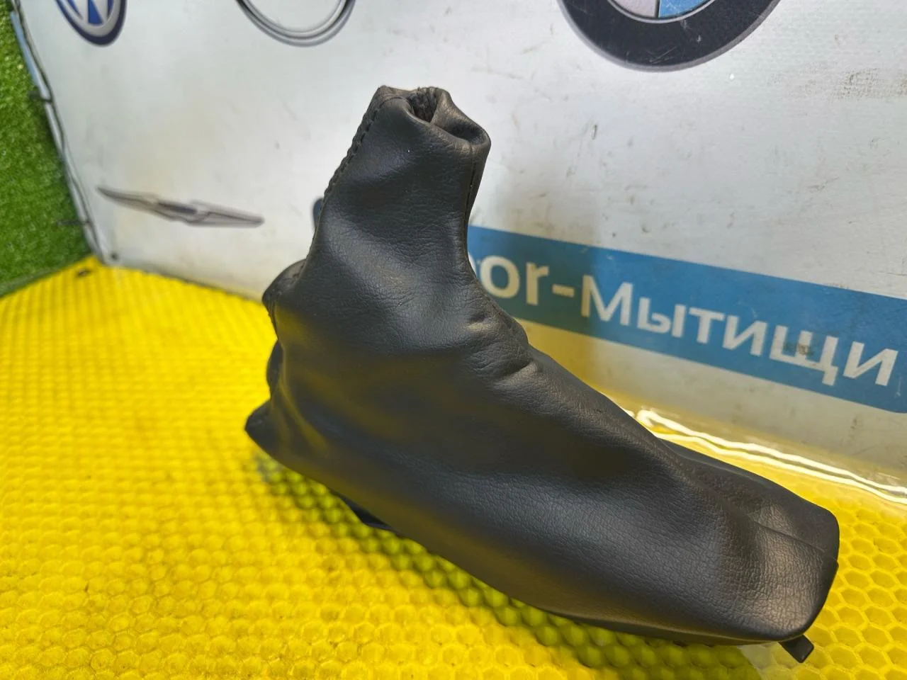Чехол ручника BMW 5 E34 - миниатюра 3