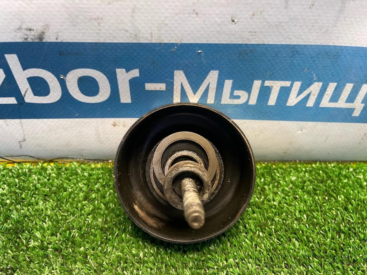 Ролик натяжителя Ford Focus 1 2.0 zetec - миниатюра 4