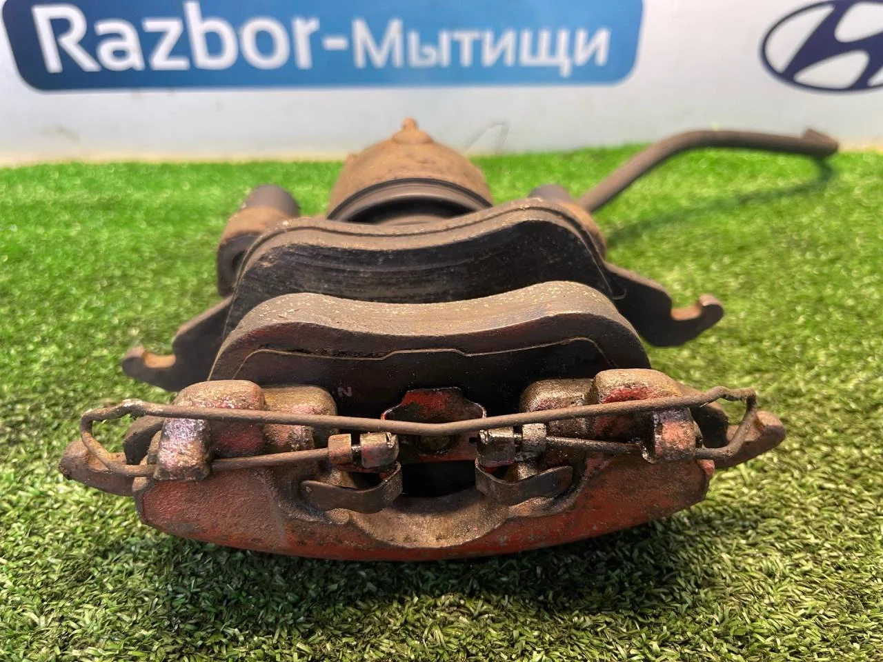 Суппорт передний правый Ford Focus 1 - миниатюра 6