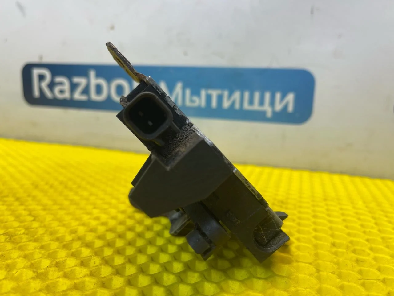 Замок капота Ford Focus 1 - миниатюра 6