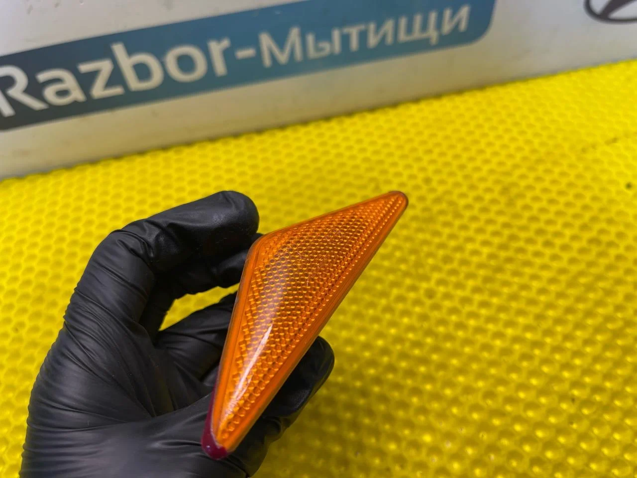 Повторитель поворота Ford Focus 1 - миниатюра 6