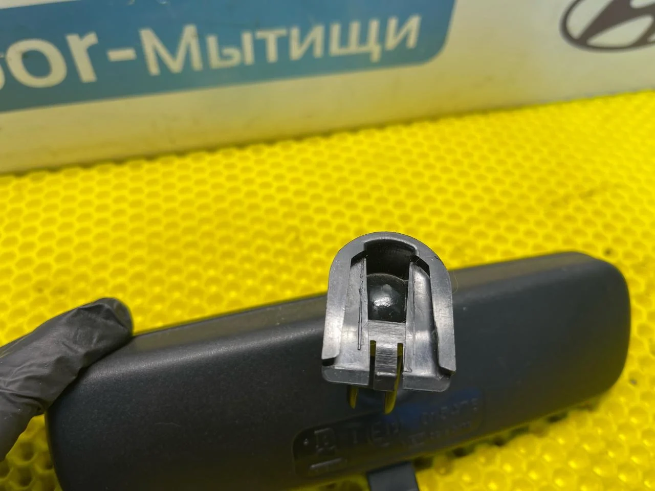 Зеркало салона Ford Focus 1 - миниатюра 4