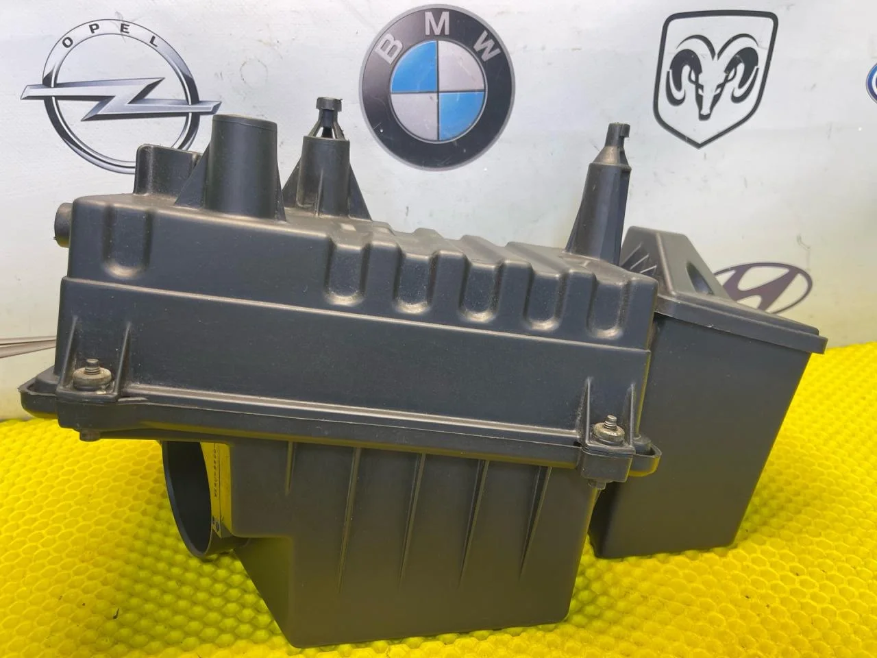 Корпус воздушного фильтра Ford Focus 1 2.0 - миниатюра 6