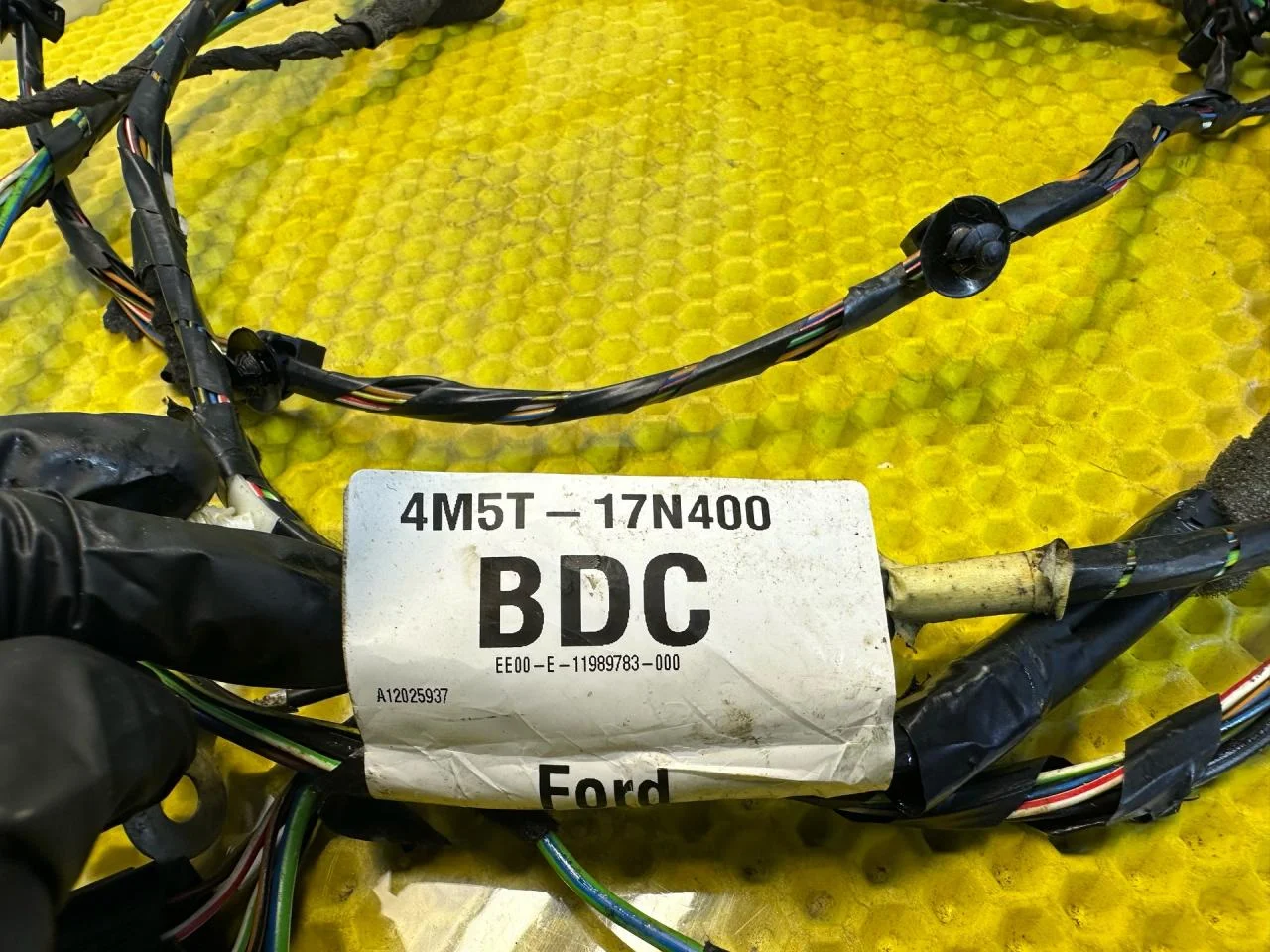 Проводка крышки багажника Ford Focus 2 BK 2006 - миниатюра 3