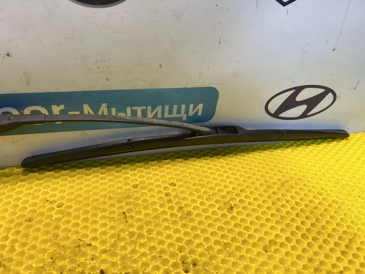 Щеткодержатель задний Kia Rio 2004 - миниатюра 3