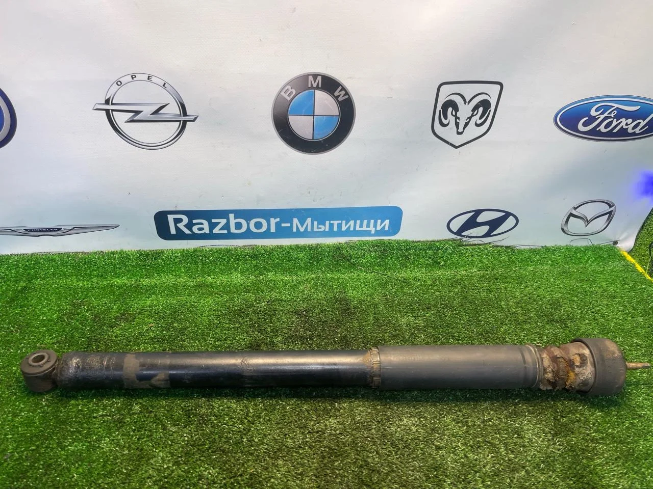 Амортизатор задний Ford Focus 1 - миниатюра 6
