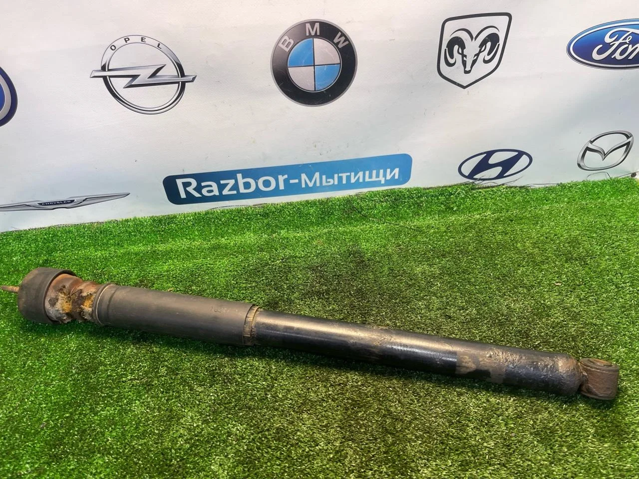 Амортизатор задний Ford Focus 1 - миниатюра 7