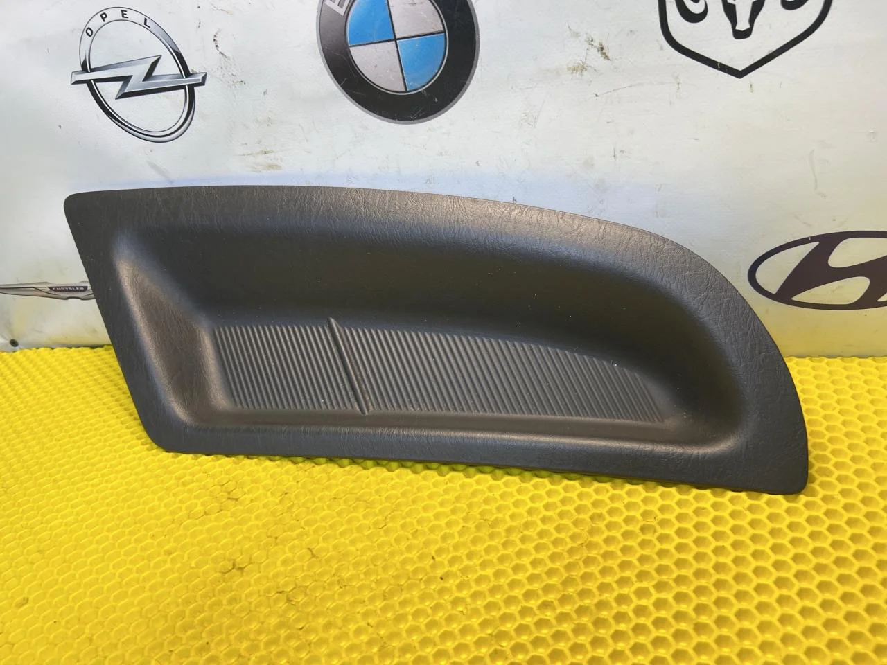 Подушка безопасности пассажира Ford Focus 1 - миниатюра 3