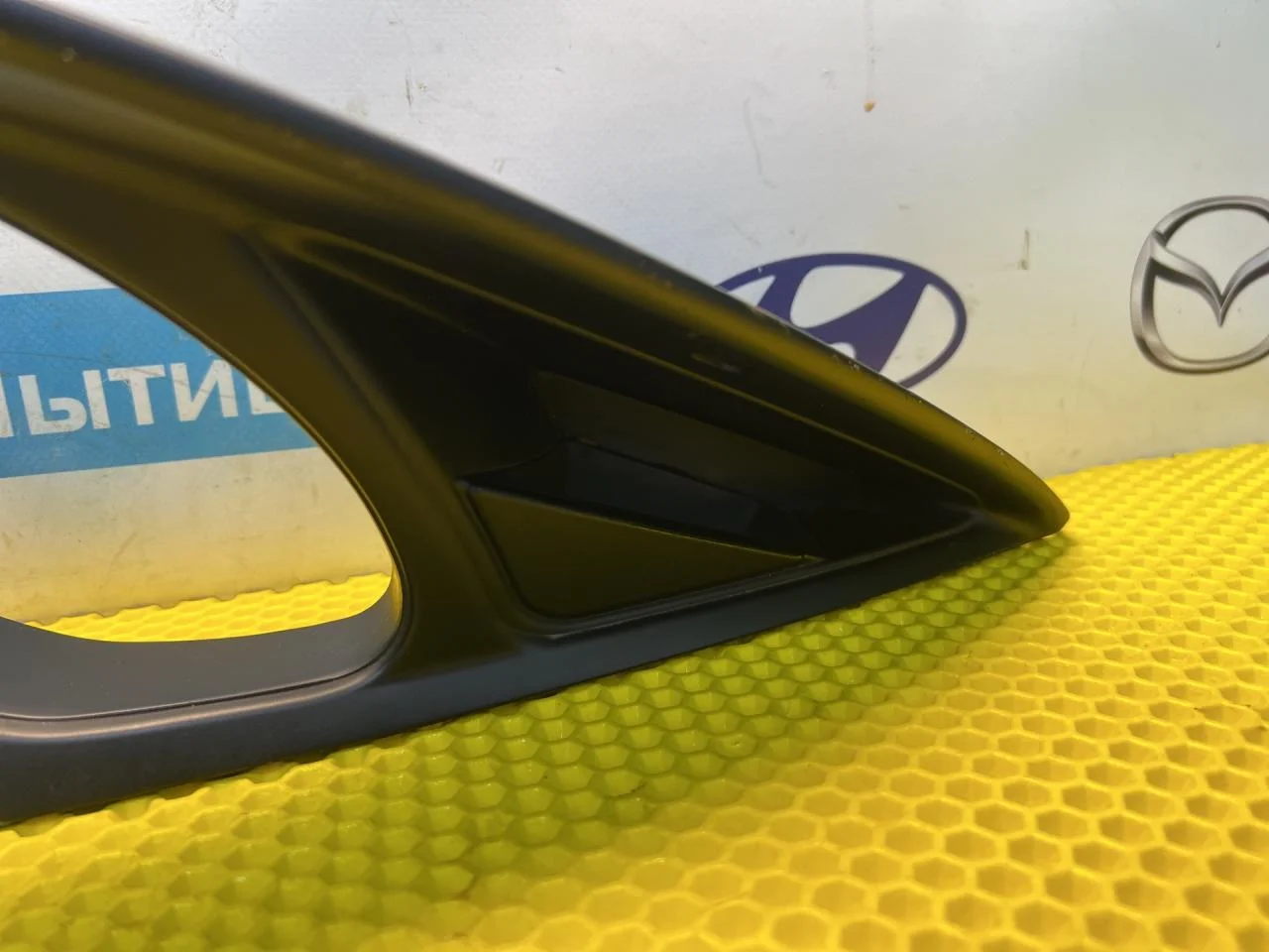 Накладка торпедо левая Ford Focus 1 - миниатюра 4