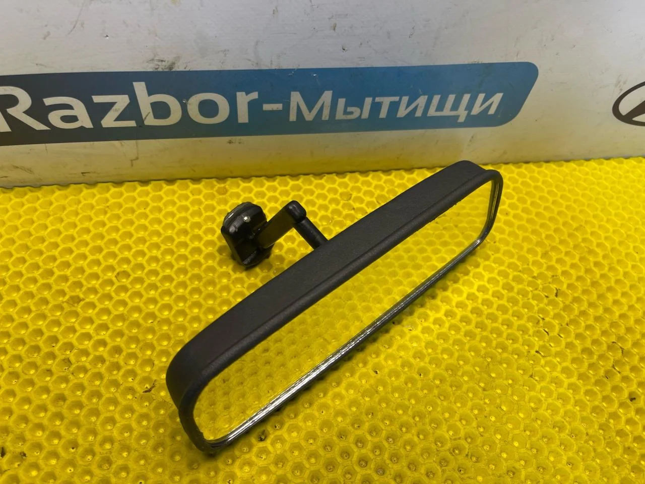 Зеркало салона Ford Focus 1 - миниатюра 2