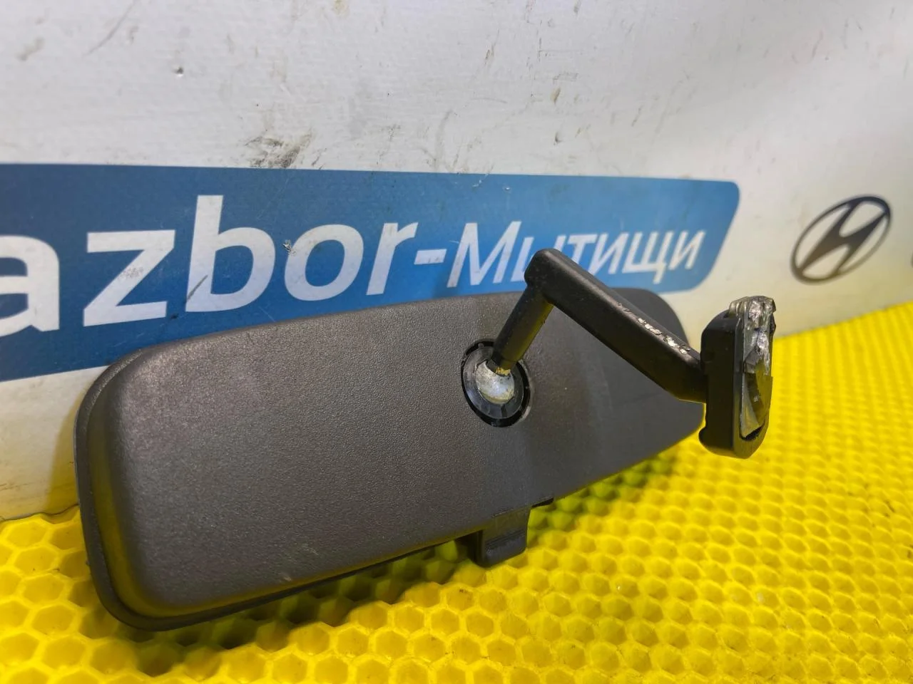 Зеркало салона Ford Focus 1 - миниатюра 4