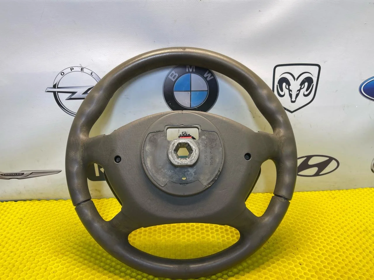 Руль Ford Focus 2001 - миниатюра 9