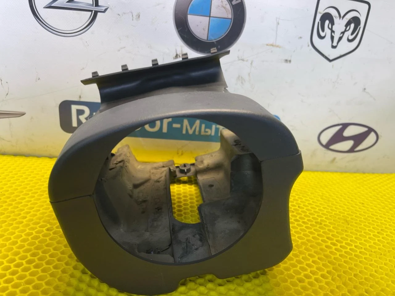 Кожух рулевой колонки Ford Focus 1 - миниатюра 3