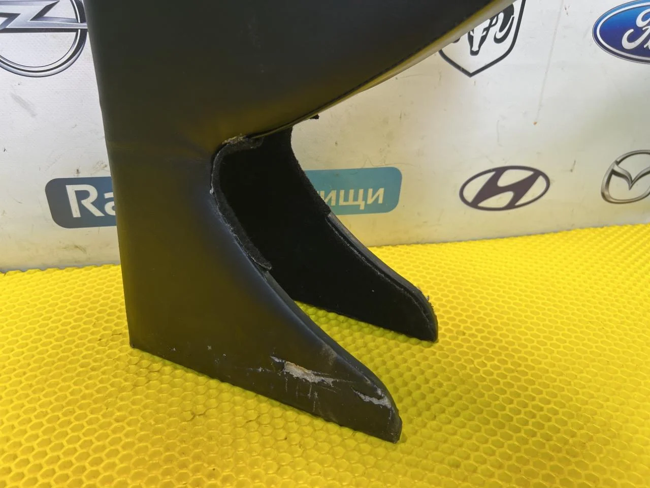 Подлокотник Ford Focus 1 - миниатюра 3